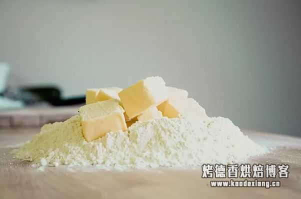如何揉出面包手膜?