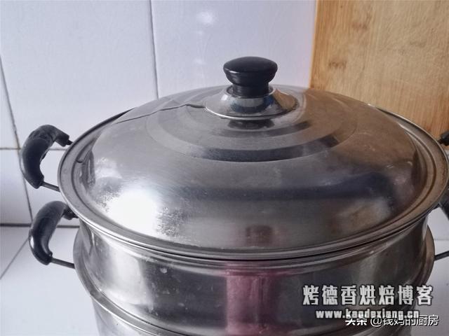 分享何炅老师的快手蒸蛋糕,配方比例超详细,新手也能一次做成功