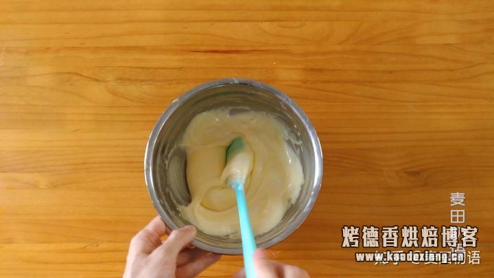 为了做好这个戚风蛋糕,我用了一整箱鸡蛋,从此告别凹底和塌陷
