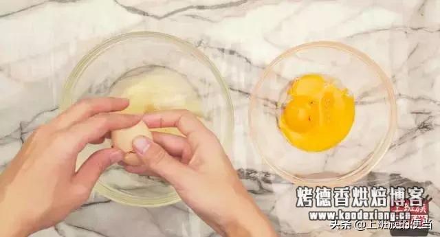 在锅里蒸蛋糕多长时间 蛋糕这样做太香了,不用烤箱就用鸡蛋和面粉,用锅蒸一下就做好了