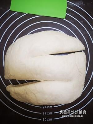 奶香浓郁易上手的鸡蛋鲜奶卷