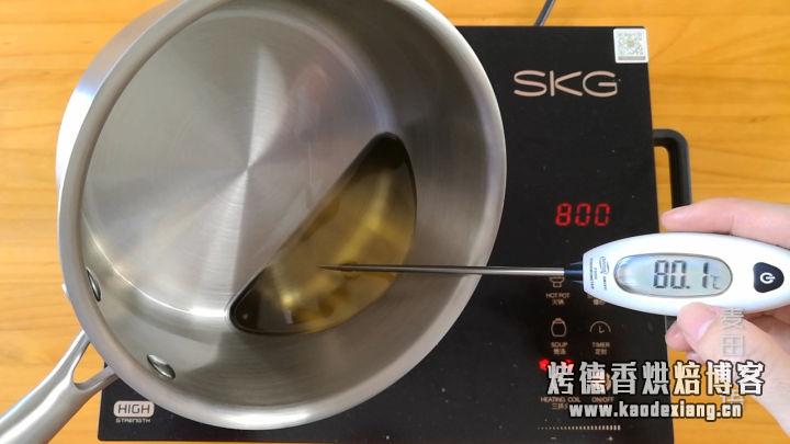 芝士浓郁的网红古早味蛋糕,不凹陷不回缩真的很简单