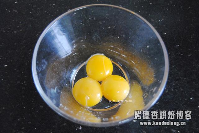 什么蛋糕能做到绵柔浪费了60个鸡蛋,总结了戚风蛋糕的详细做法,照着做,一次成功香软,入口即化?