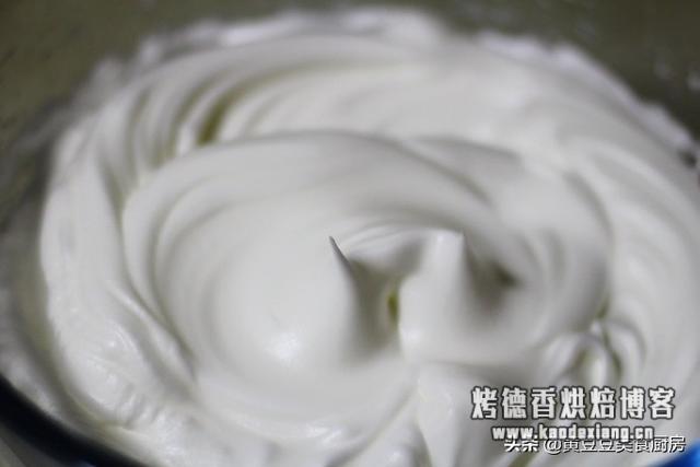 电饭煲蛋糕的做法图解 好吃不上火的蒸蛋糕,无添加,少糖少油,给孩子吃更健康美味