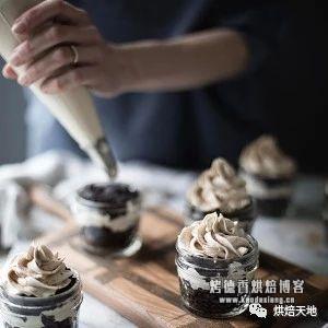 烘焙用什么淡奶油 烘焙必备！17种常用淡奶油/奶油霜调味，让你的蛋糕丰富起来~