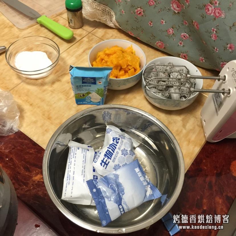 淡奶油怎么打发手动?淡奶油打发!