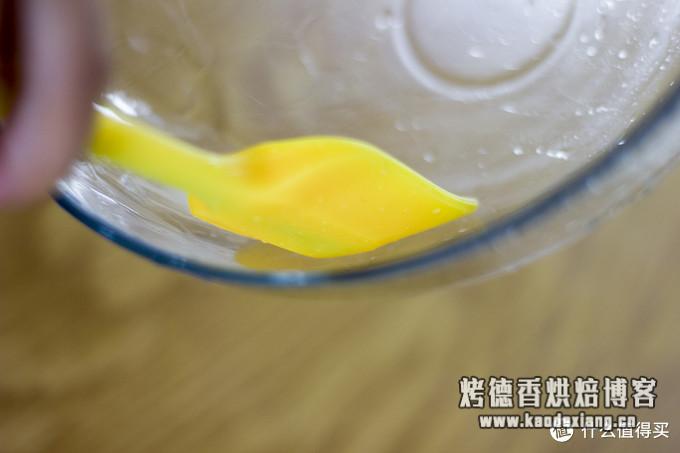 烘焙大讲堂 篇三：烘焙界“刀”之争，如何选择一把贴心如意的刮刀？