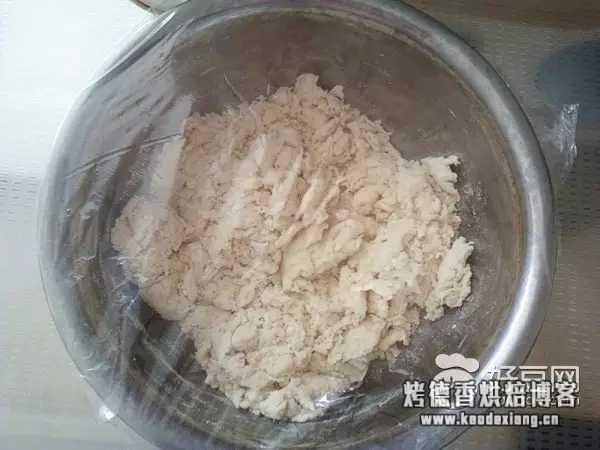 不用面包机如何揉面团能揉出手套膜?