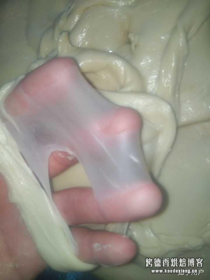 为什么我的面包发酵会裂开?