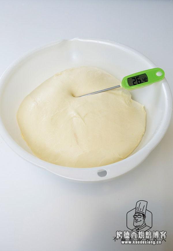 揭秘面包大师吴克己中种法食谱:手撕炼乳&酸奶吐司