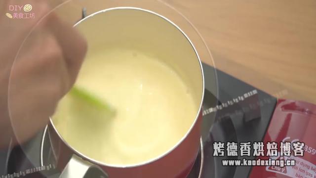 「烘焙教程」教你自制生巧克力，一块一块很好吃