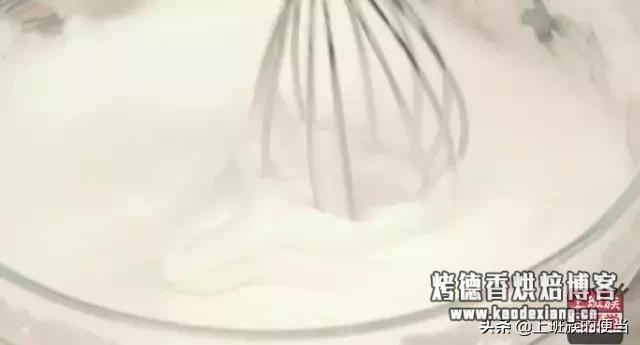 在锅里蒸蛋糕多长时间 蛋糕这样做太香了,不用烤箱就用鸡蛋和面粉,用锅蒸一下就做好了