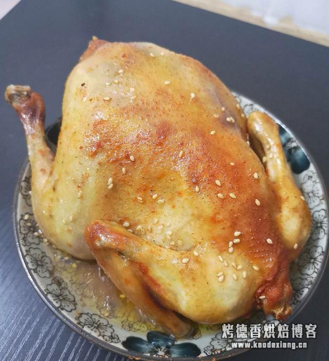 微波炉烤鸡的家常做法?微波炉烤全鸡的做法(零难度)