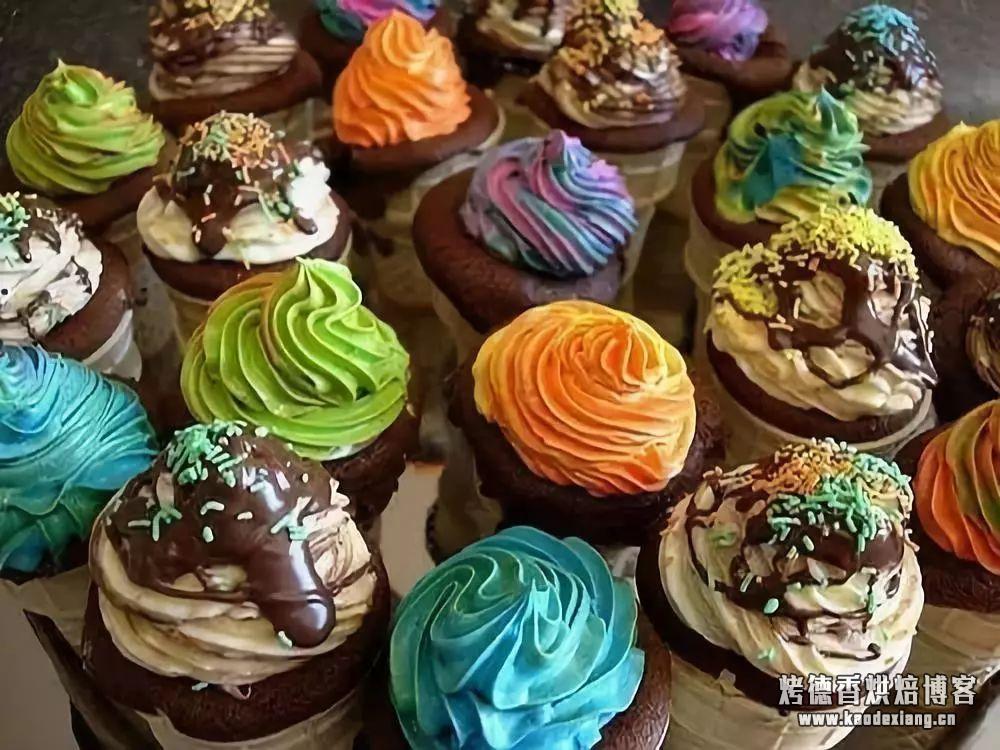 新手学西点烘焙入门篇——淡奶油