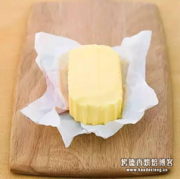 烘焙技巧丨黄油如何打发