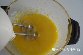 海绵蛋糕这样做出来真香,手把手教你在家做海绵蛋糕,看得流口水