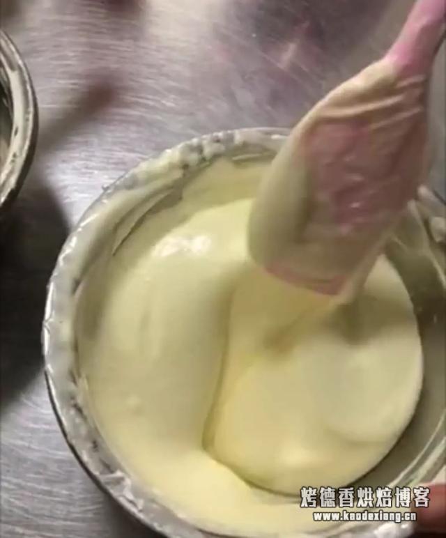 超弹性完美戚风蛋糕,详细教学步骤让你告别蛋糕失败八十一难