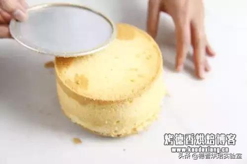 蛋糕脱模总掉渣?这篇脱模技巧一定要收藏