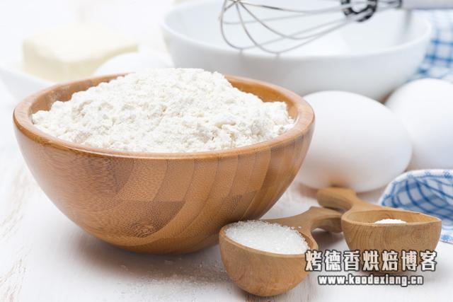 海绵蛋糕总失败?来看看这篇文章,看完保证不塌陷,蛋糕蓬松香软