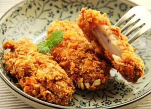 微波炉鸡翅的做法窍门，想吃炸鸡翅，没有烤箱没有油锅，就用微波炉来做