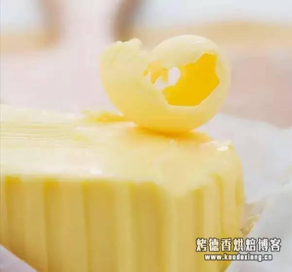 烘焙技巧丨黄油如何打发