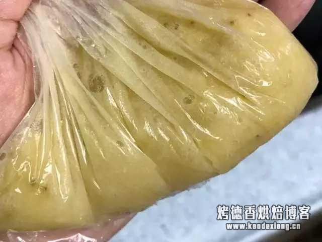 求不太甜不太油的靠谱纸杯蛋糕方子?