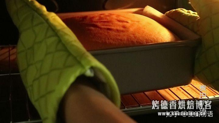 比戚风更简单,不凹不塌的古早味蛋糕,柔软细腻超好吃