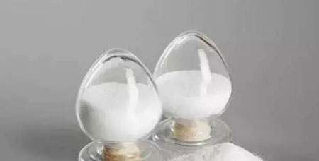 【烘焙西点】教你如何在家自制鲜奶油（淡奶油）