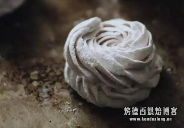 想做生日蛋糕?淡奶油打发很重要!必知小技巧