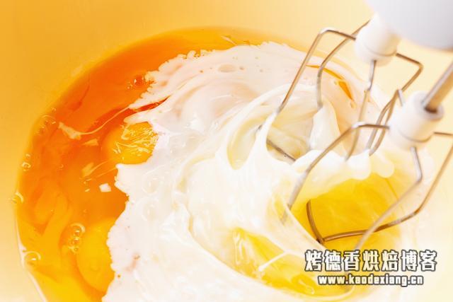 做蛋糕真的那么难吗?关于蛋清打发的所有知识点都在这里了