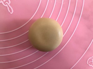 蛋黄酥，只需松弛一次的做法，适合新手 制作方法