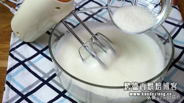 烘焙新手做蛋糕的首选,成功率极高、做法简单的戚风蛋糕配方