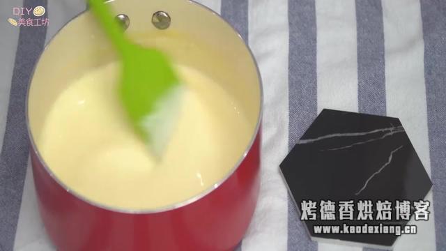 「烘焙教程」教你自制生巧克力，一块一块很好吃