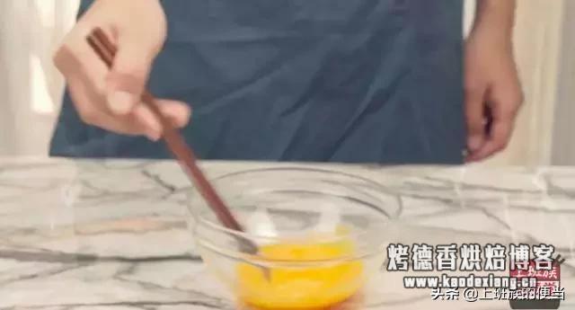 在锅里蒸蛋糕多长时间 蛋糕这样做太香了,不用烤箱就用鸡蛋和面粉,用锅蒸一下就做好了