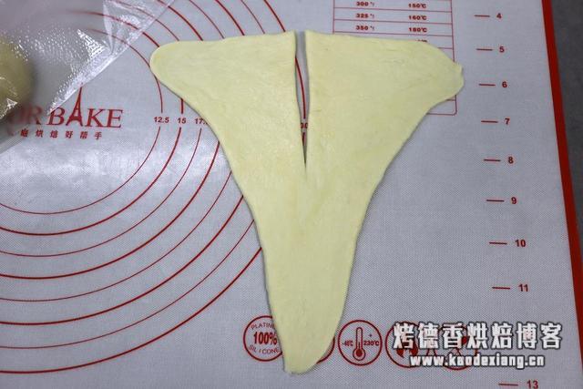 用剩下的淡奶油再也不发愁了,记住这个配方,天天有柔软面包吃