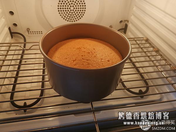 三大基础蛋糕胚:天使、戚风、海绵蛋糕的区别和100%成功做法!