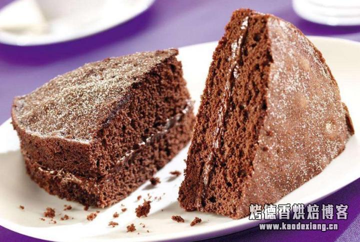 比戚风蛋糕更简单更口感细腻的巧克力海绵蛋糕做法来啦