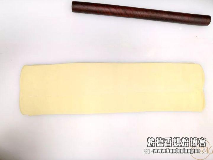 家里没有开酥机,怎么做牛角包?
