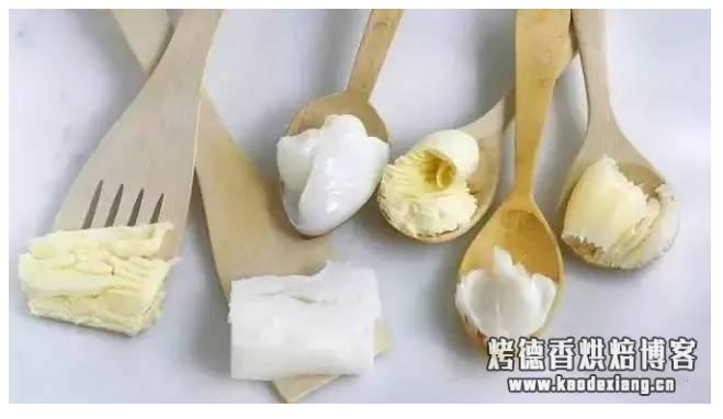 黄油什么牌子好  教你在家自制黄油，烘焙甜点不用愁！