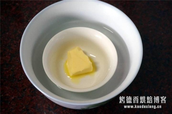 比戚风蛋糕更简单更口感细腻的巧克力海绵蛋糕做法来啦