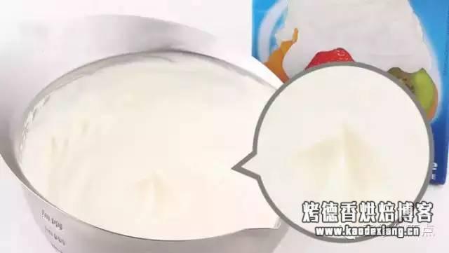 淡奶油是什么东西，烘焙淡奶油，究竟哪款最好用？