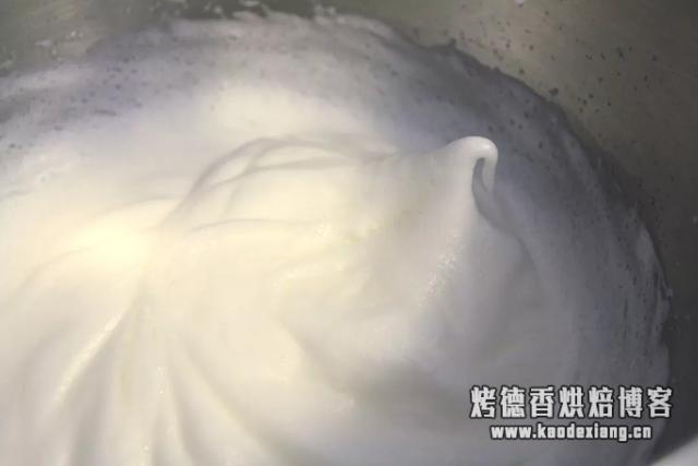 烘焙必备技能丨黄油、奶油、蛋白?学会以后再不是小白了