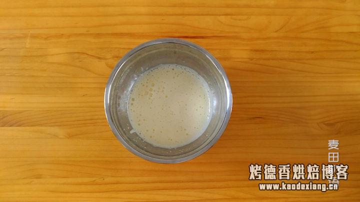 简单快速的海绵纸杯蛋糕,不裂不塌成功率超高