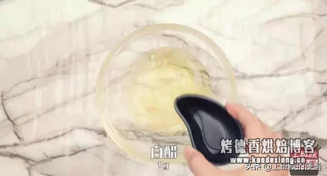 在锅里蒸蛋糕多长时间 蛋糕这样做太香了,不用烤箱就用鸡蛋和面粉,用锅蒸一下就做好了