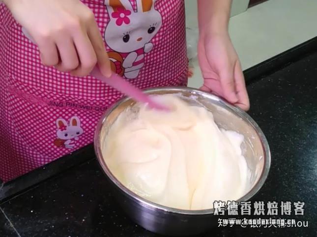 【蛋糕教程】教你戚风蛋糕零失败做法,蓬松柔软不塌陷,一次成功