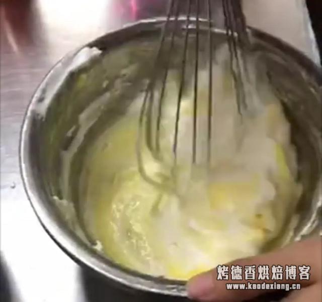 超弹性完美戚风蛋糕,详细教学步骤让你告别蛋糕失败八十一难