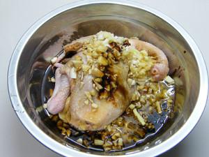 微波炉烤整鸡多长时间,微波炉轻松做——蒜香烤鸡