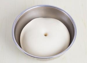 手工揉面的详细过程,赶快看看吧