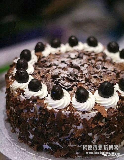 烘焙用什么淡奶油 烘焙必备！17种常用淡奶油/奶油霜调味，让你的蛋糕丰富起来~