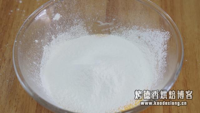 为什么戚风蛋糕总是失败?和海绵蛋糕有什么区别,看完这篇就懂了